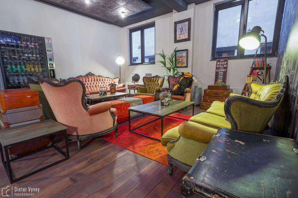 Cube Hostel Льовен Екстериор снимка